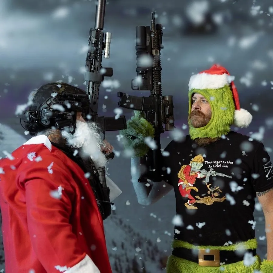 Operator Grinch T-Shirt - Black
