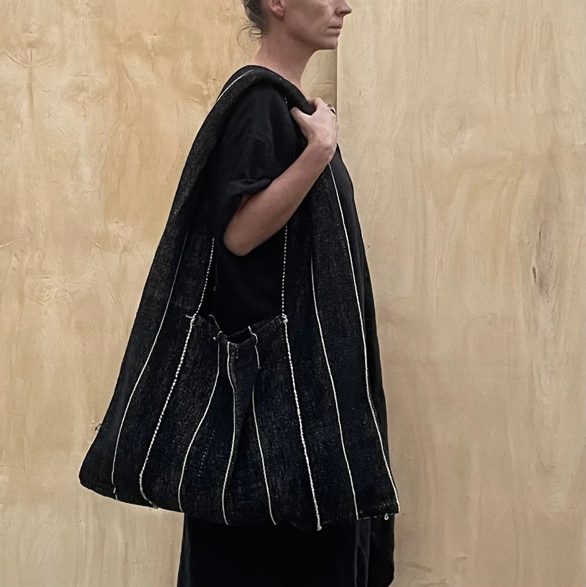 Oversized Cross Body Bag Black