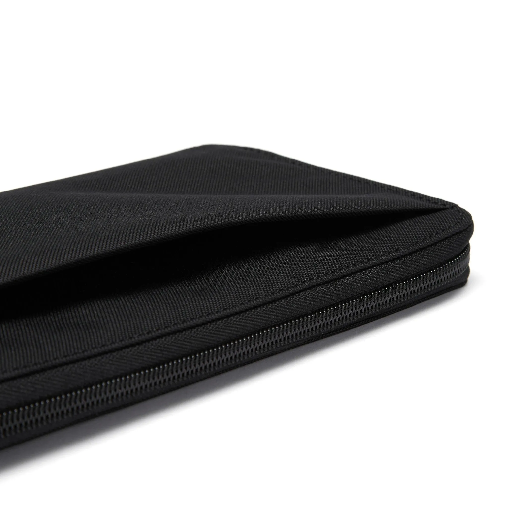 Pacsafe RFIDsafe Travel Wallet
