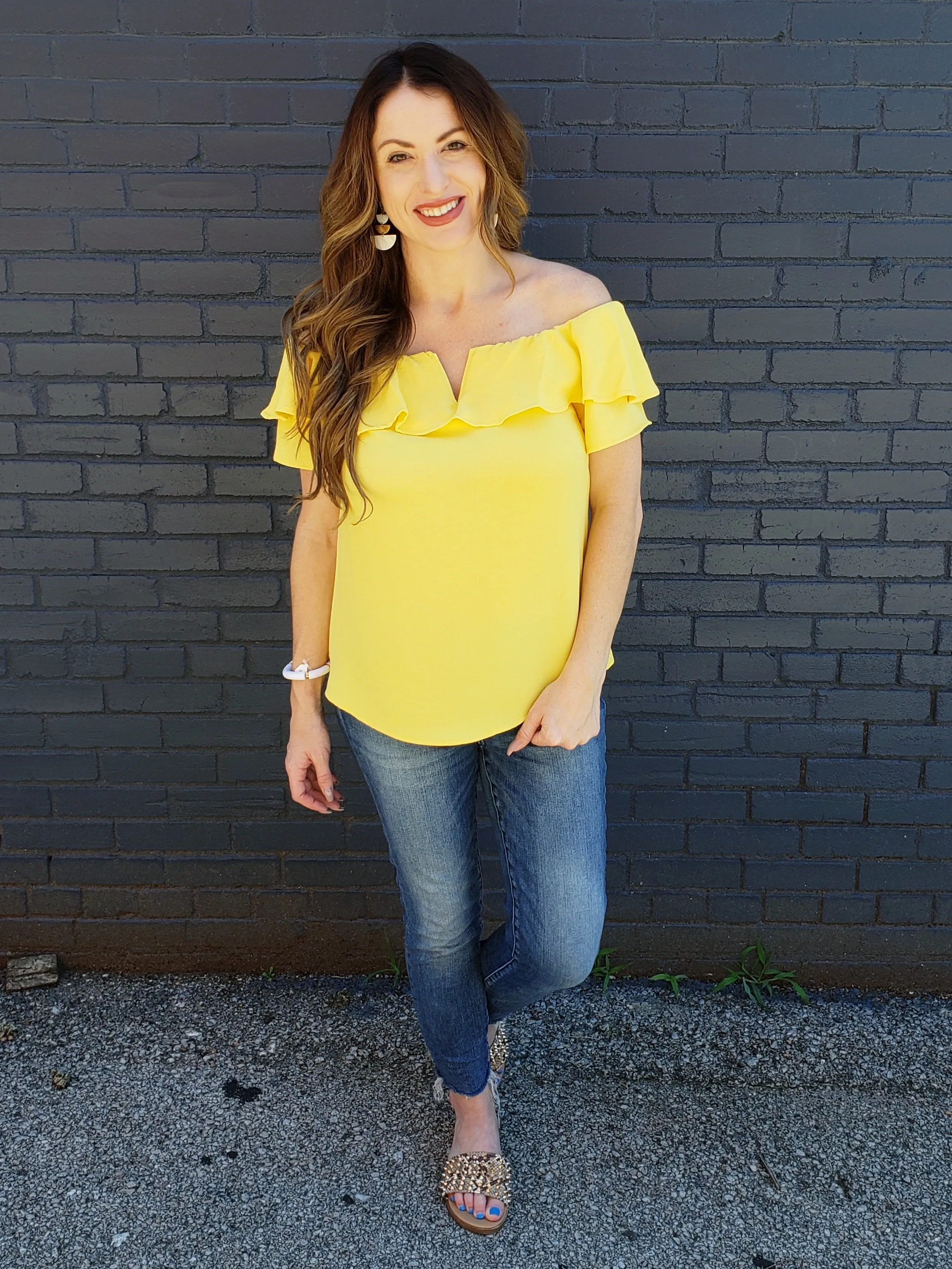 Picture Perfect Top: Banana