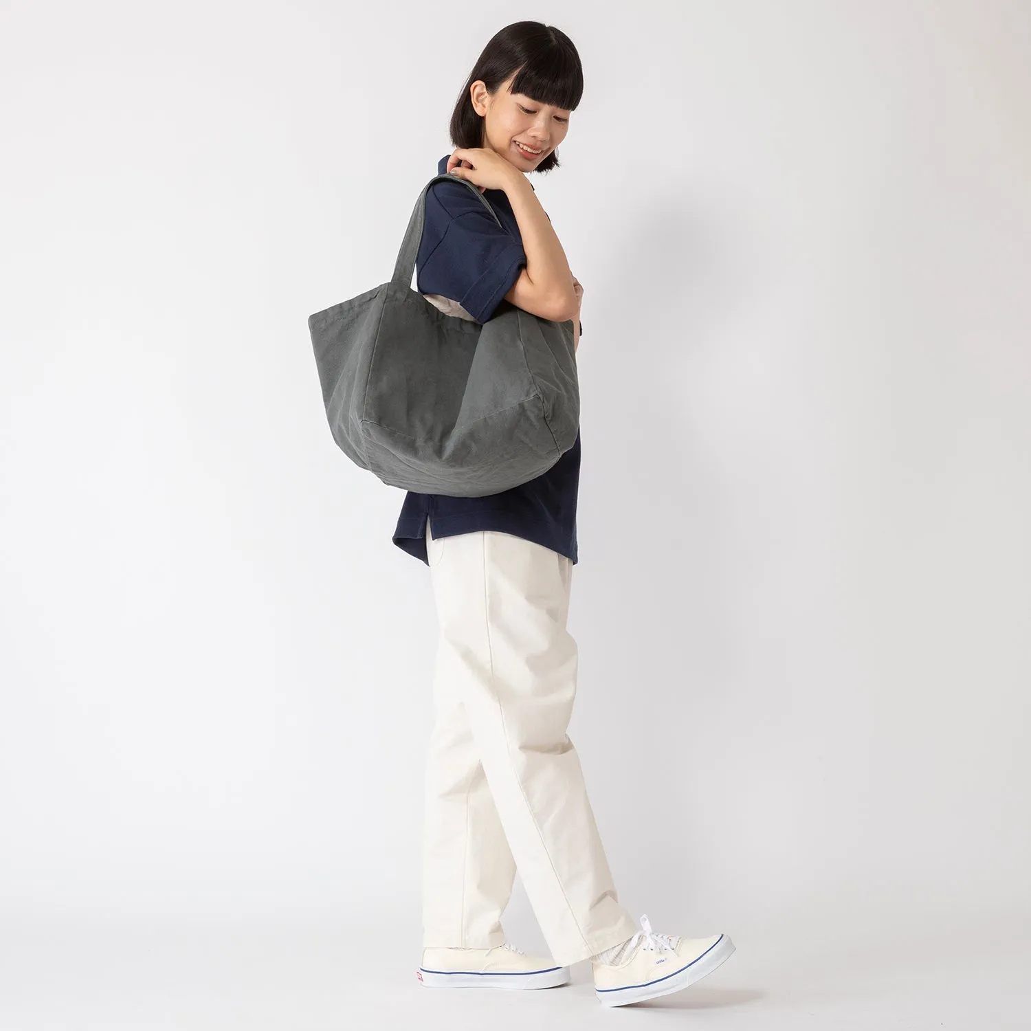 pouto | ポウト　CANVAS CUBE TOTE LARGE