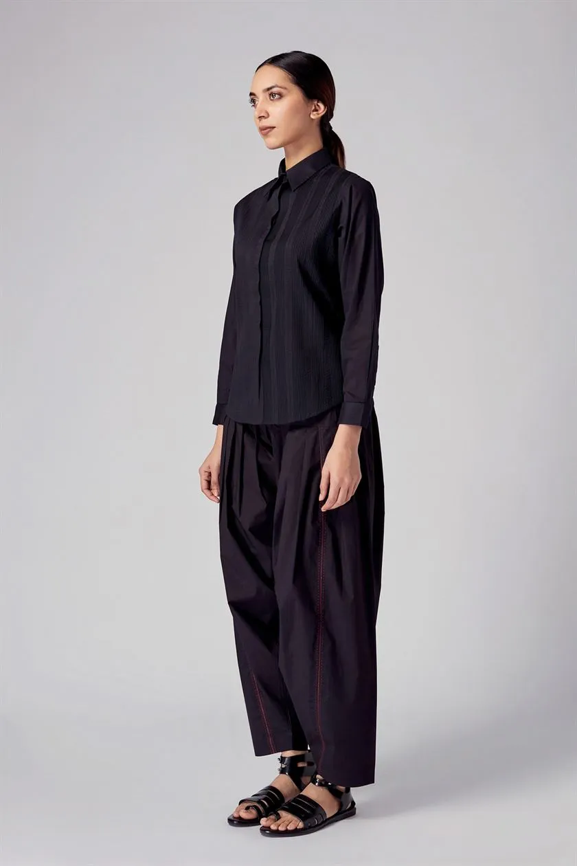 Rajesh Pratap Singh   I   Baori Pants   Black  2WJ-72/1PP    Women classic collection