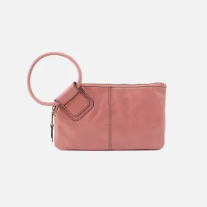 Sable Wristlet In Polished Leather - Rose