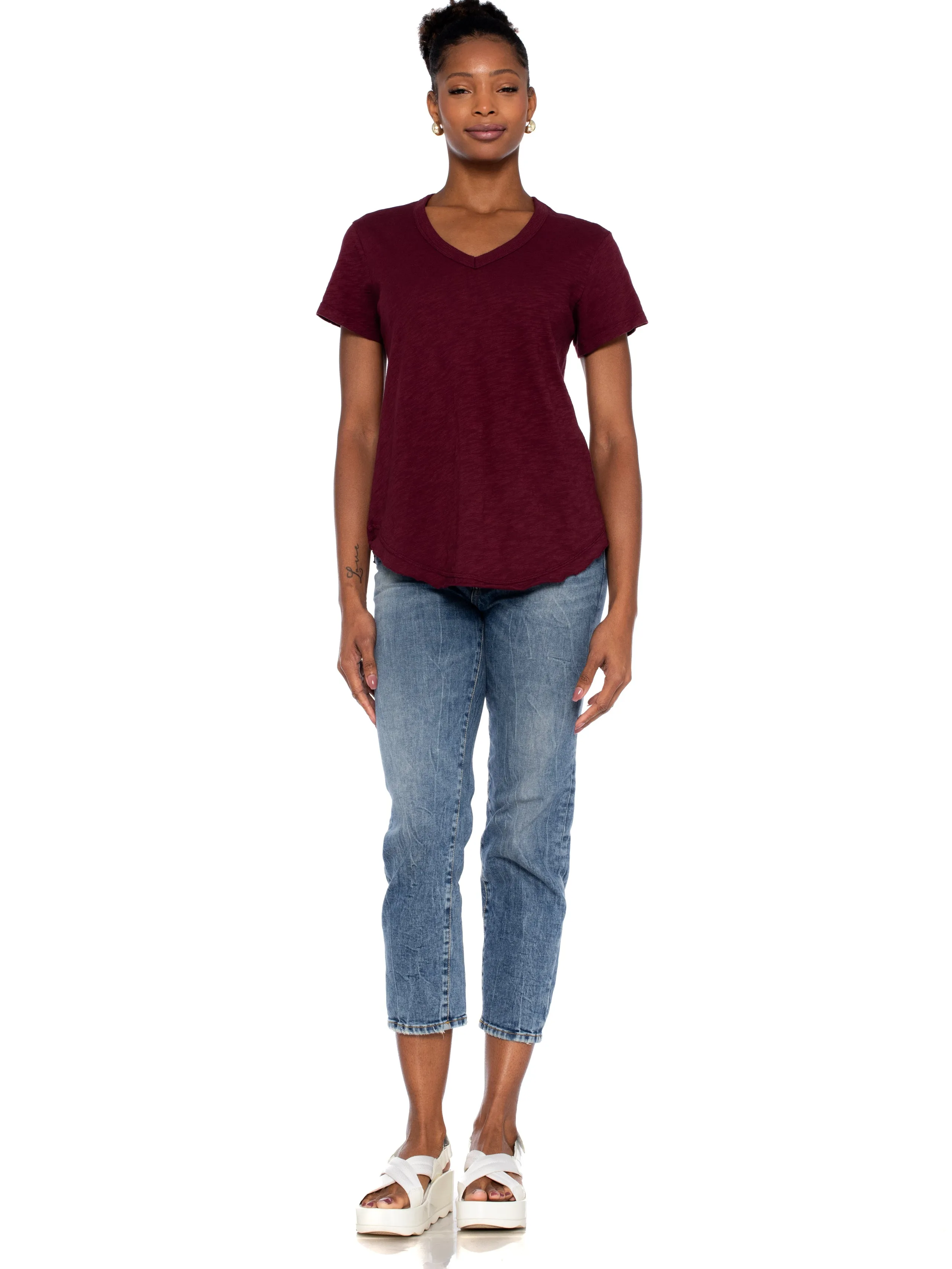 Short Sleeve Shrunken V-Neck Shirttail Top w/Raw Hem
