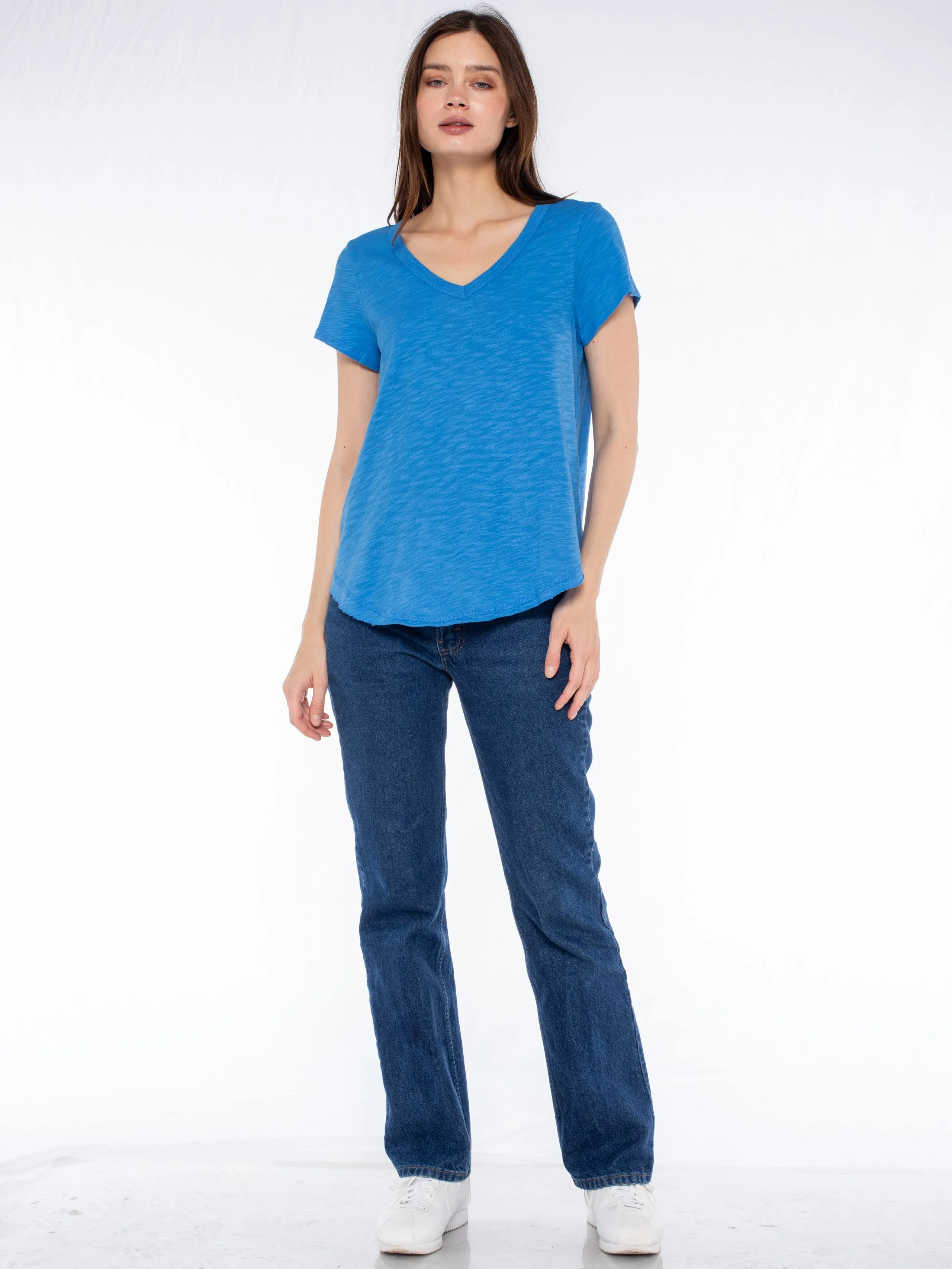 Short Sleeve Shrunken V-Neck Shirttail Top w/Raw Hem