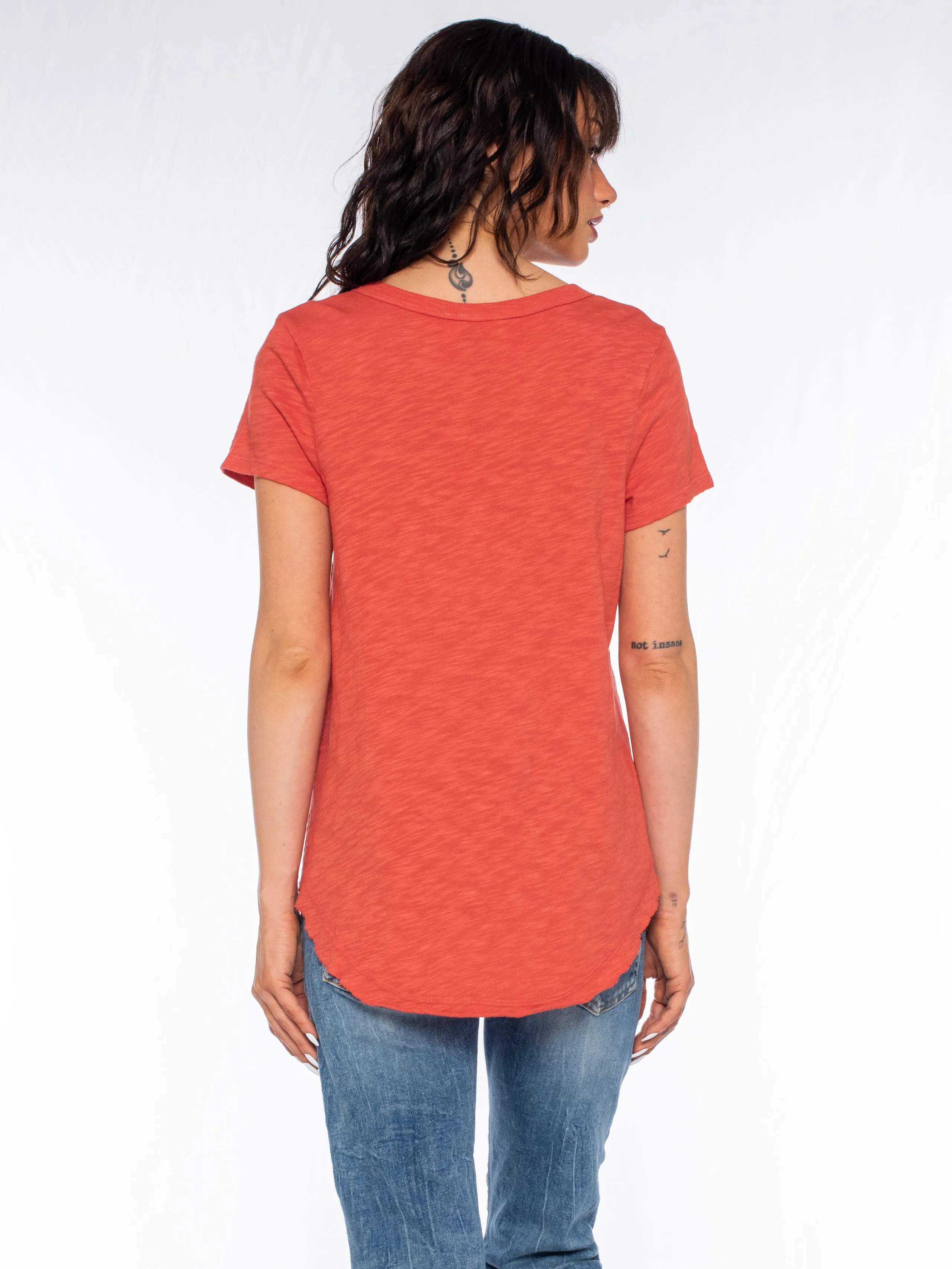 Short Sleeve Shrunken V-Neck Shirttail Top w/Raw Hem
