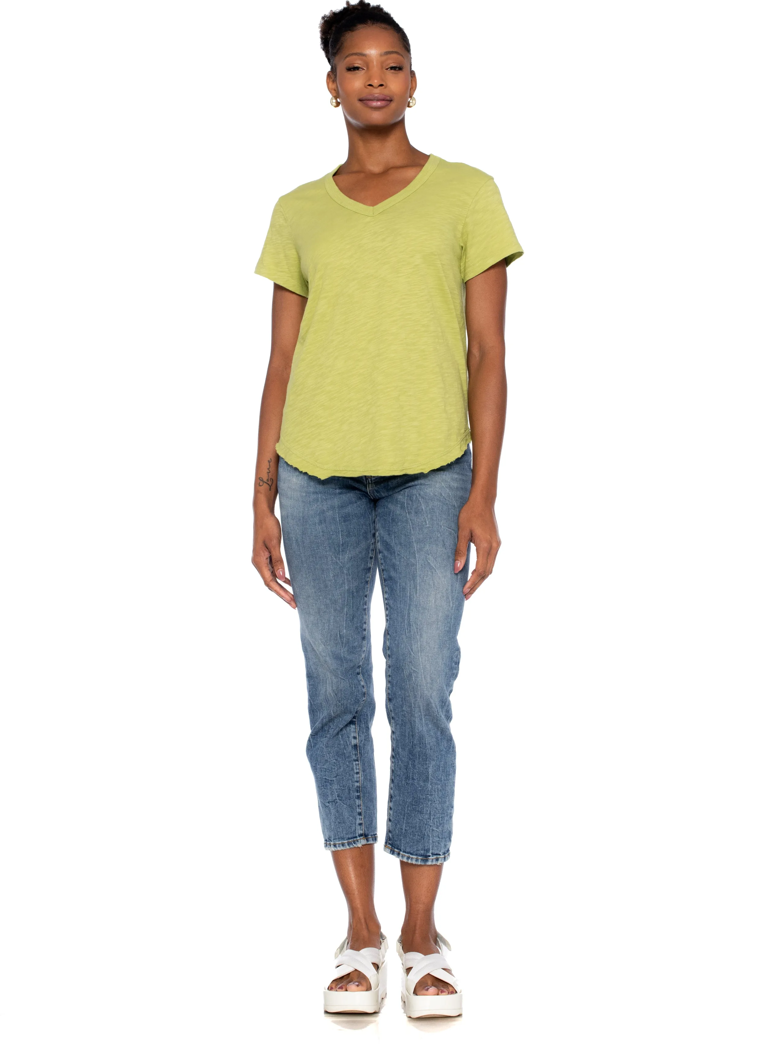 Short Sleeve Shrunken V-Neck Shirttail Top w/Raw Hem