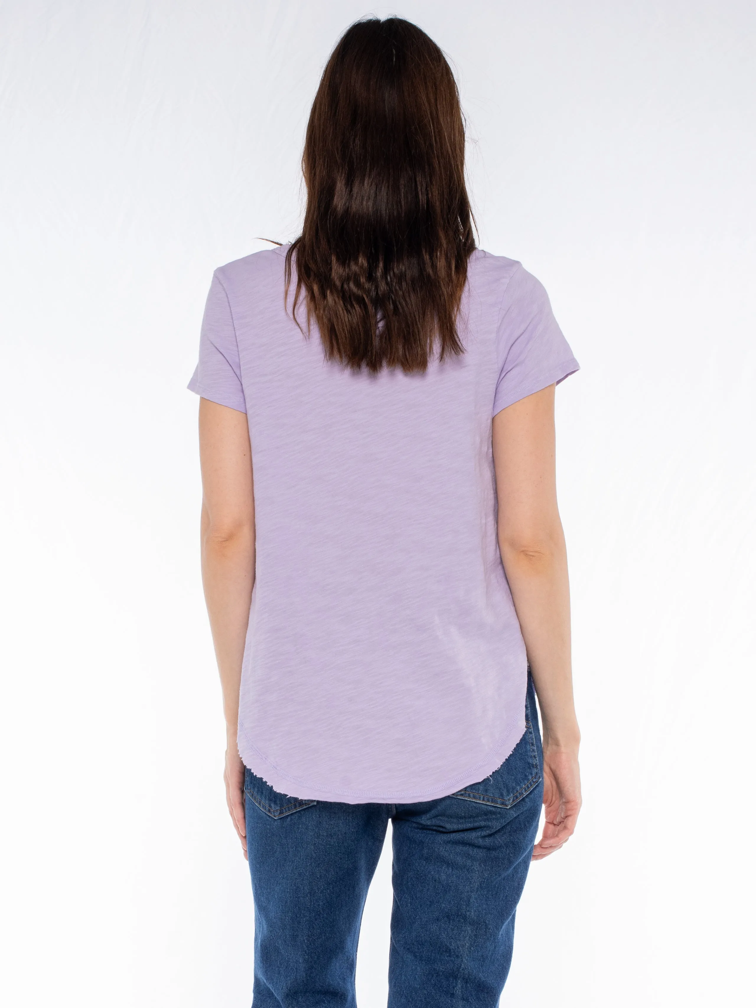 Short Sleeve Shrunken V-Neck Shirttail Top w/Raw Hem