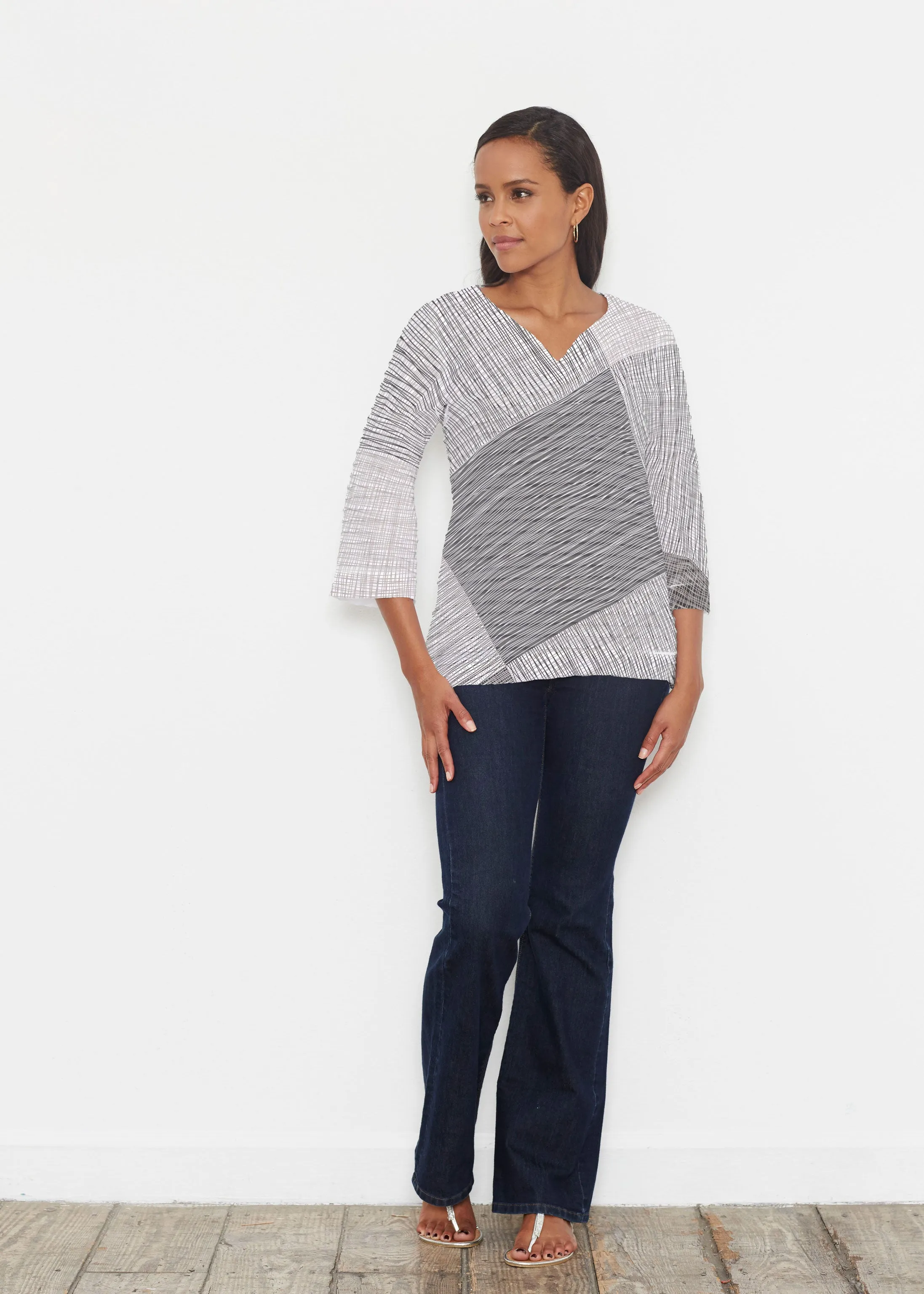 Sketch (14205) ~ Banded 3/4 Bell-Sleeve V-Neck Tunic
