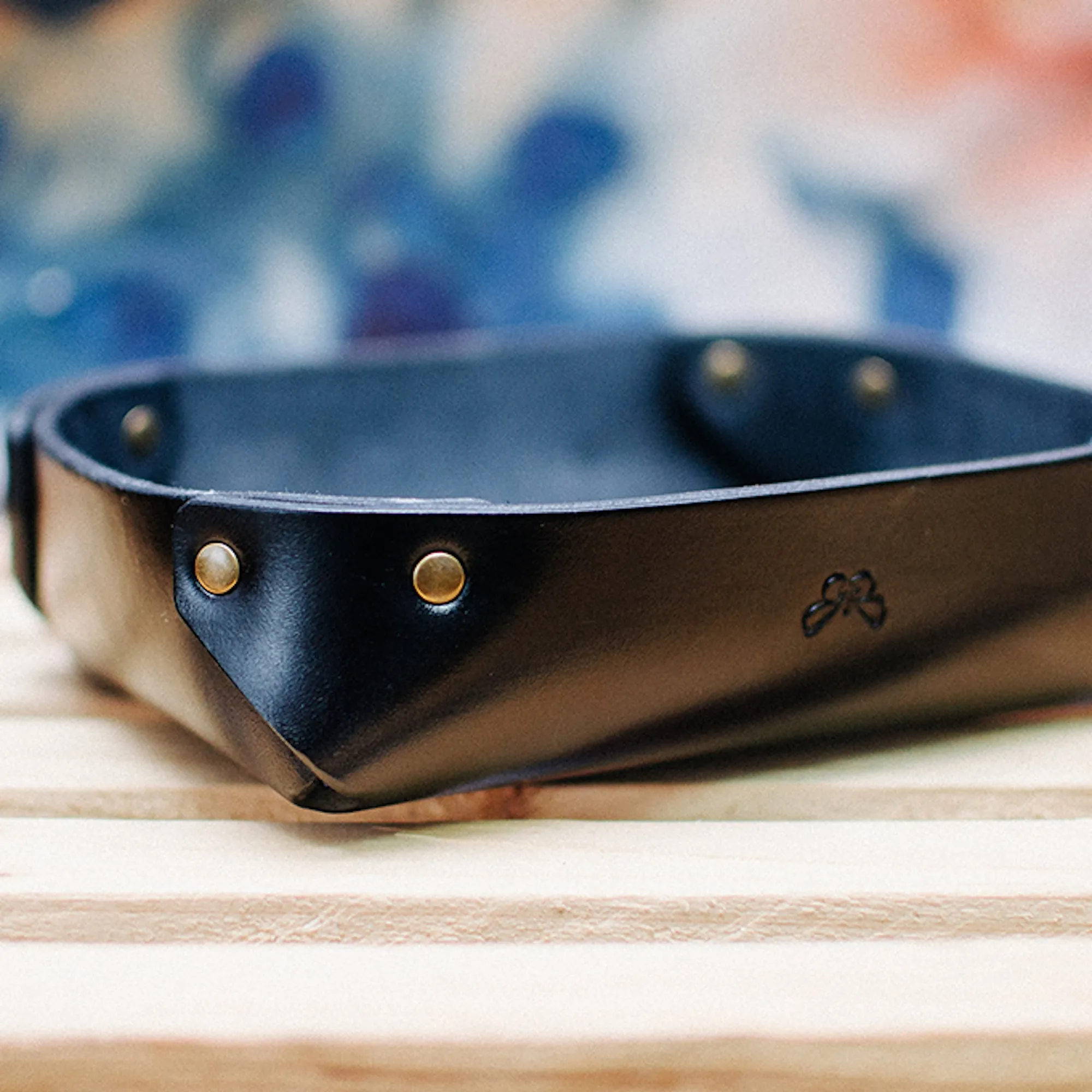 SMALL LEATHER VALET TRAY / BLUE