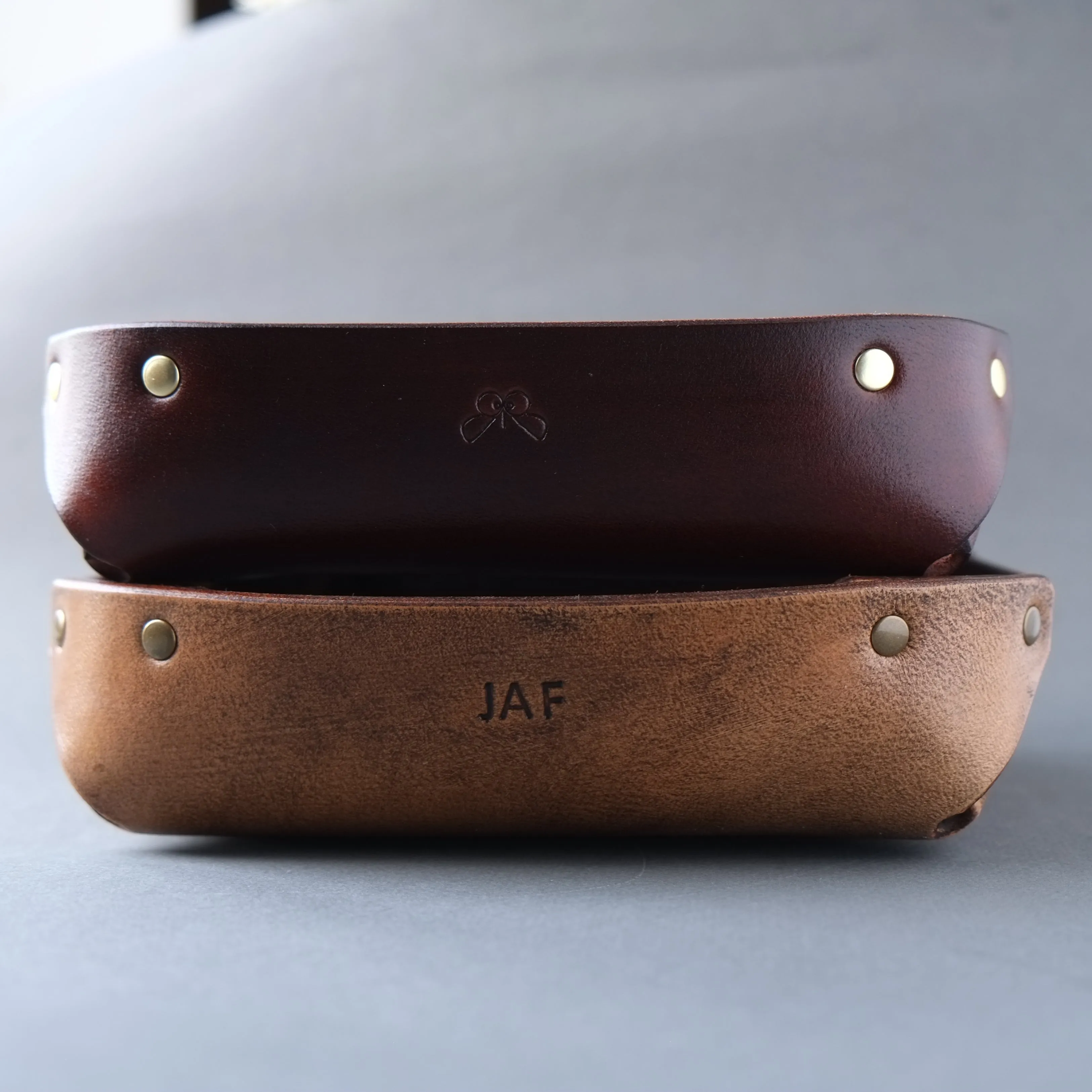SMALL LEATHER VALET TRAY / BLUE