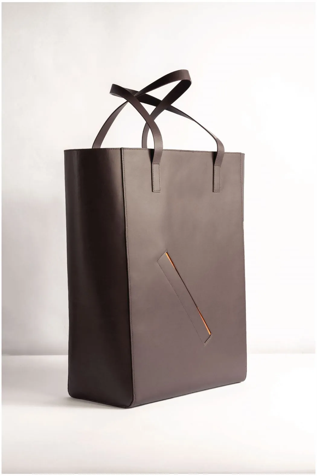 Tanned   I   Pocket Tote    Tote  Umber  TO/PT-UM  I Leather Bag