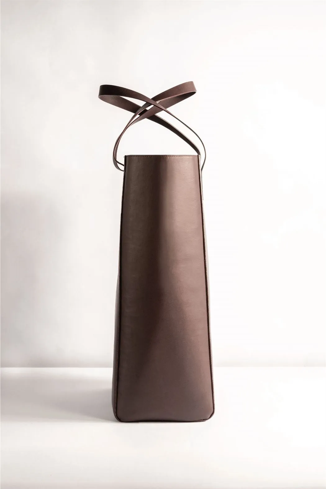Tanned   I   Pocket Tote    Tote  Umber  TO/PT-UM  I Leather Bag