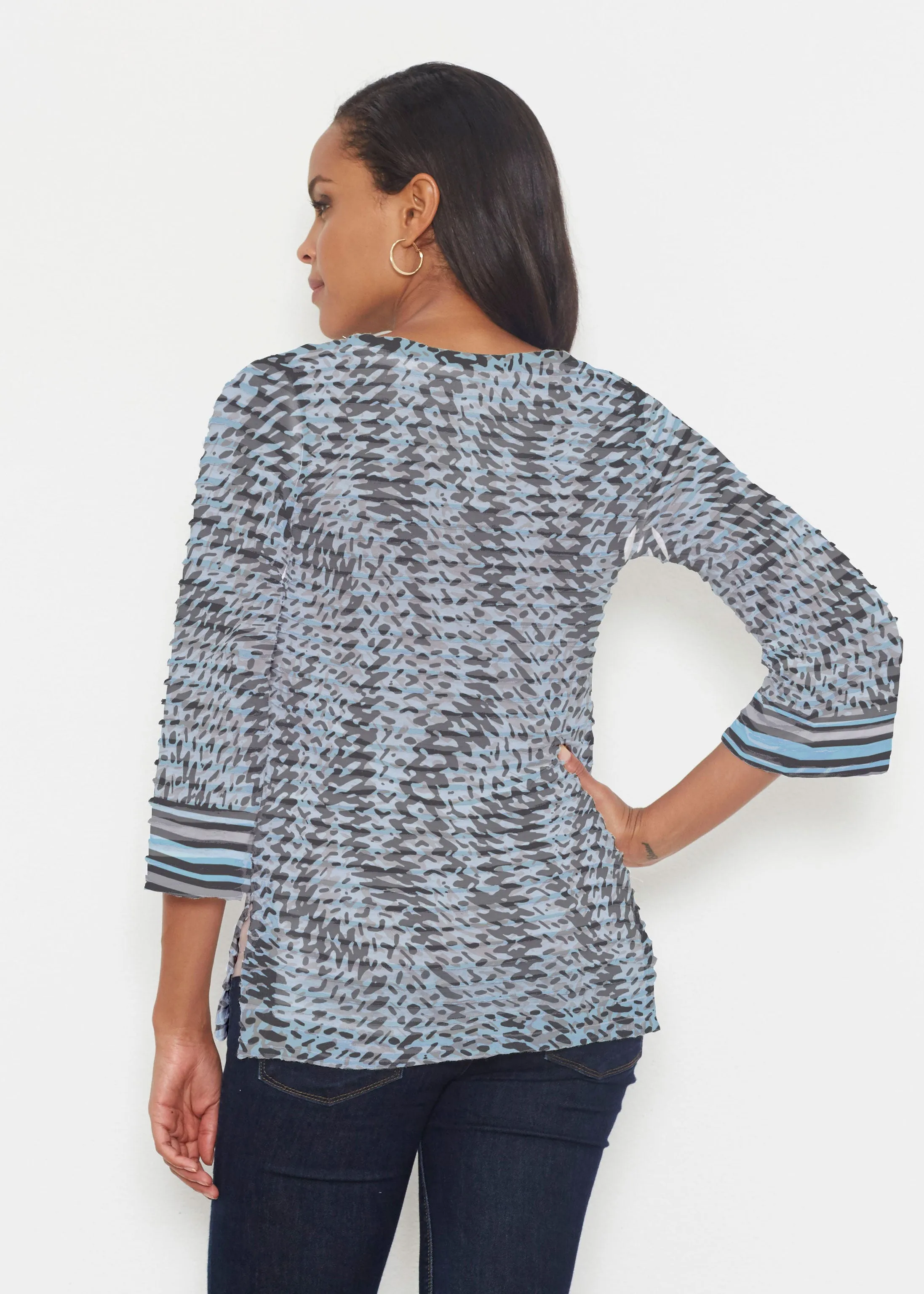 Textured Tracks Black (7720) ~ Banded 3/4 Bell-Sleeve V-Neck Tunic