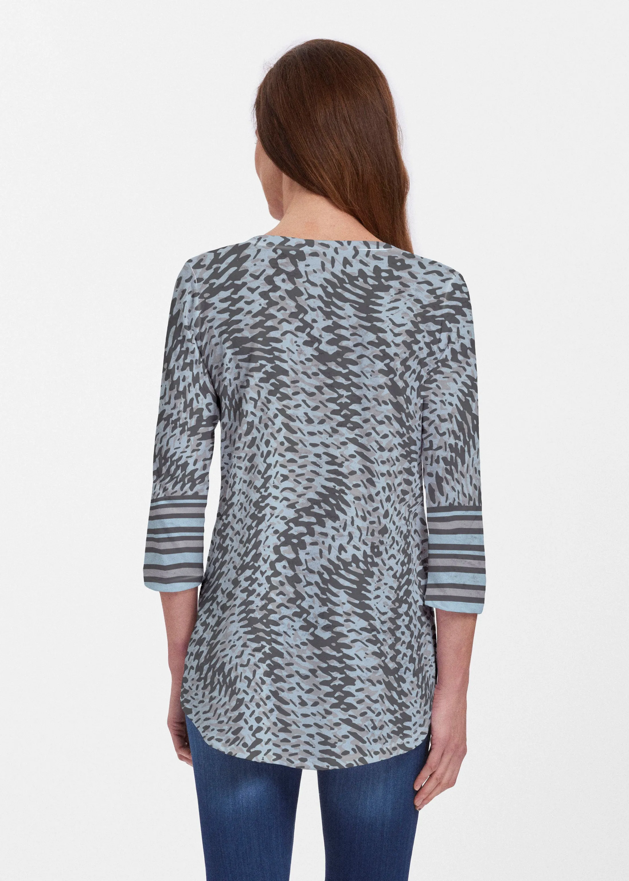 Textured Tracks Black (7720) ~ Signature V-neck Flowy Tunic