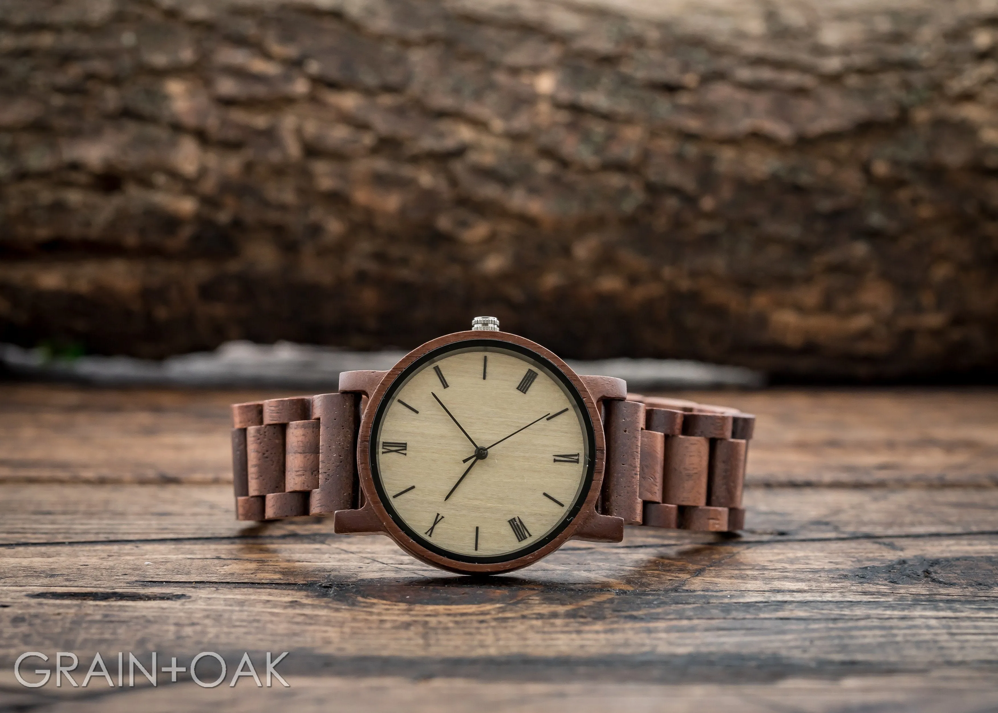 The Cedric Walnut | Set of 7