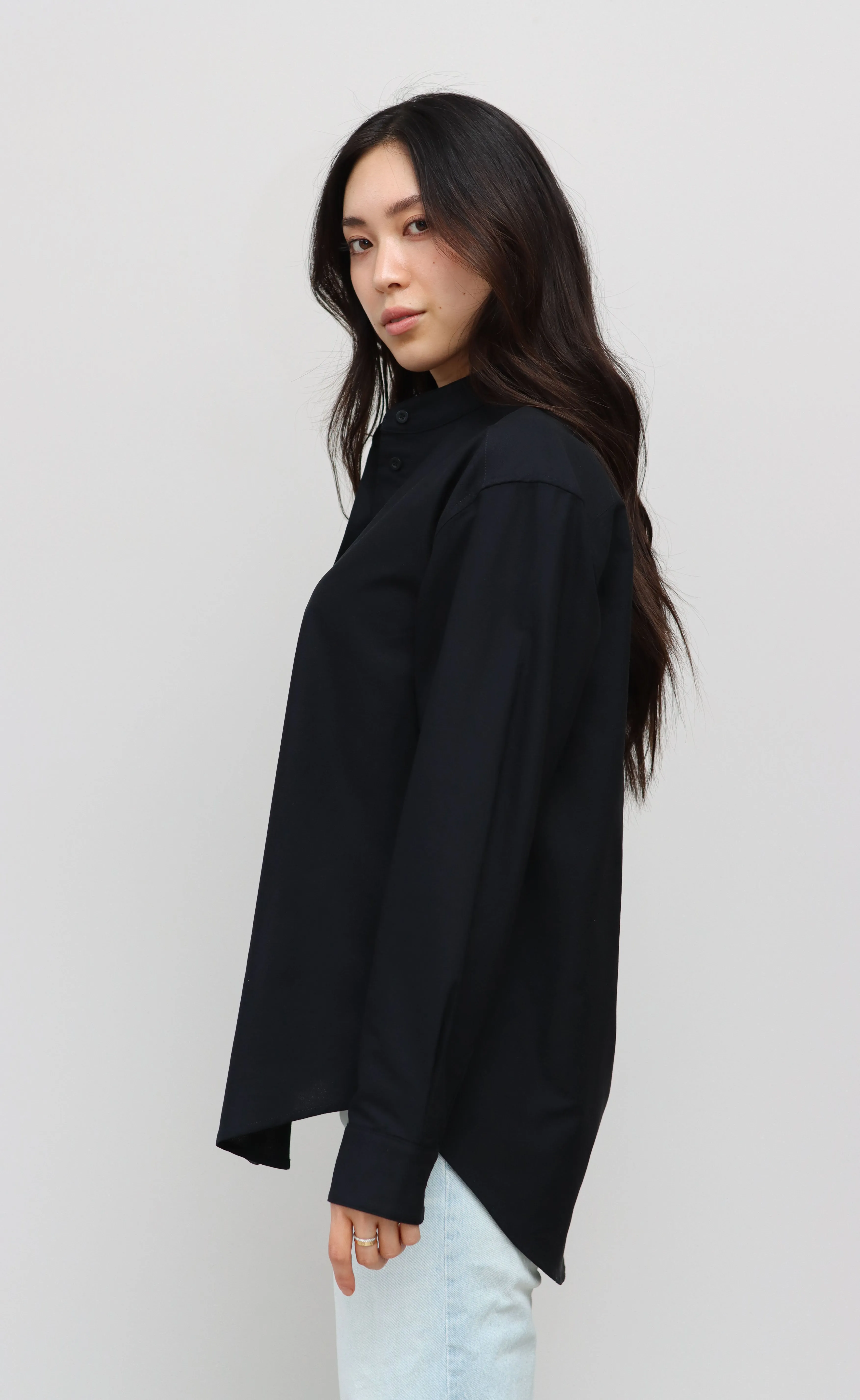 The Tailor - Wayward Fit Tunic - Black Cotton Oxford