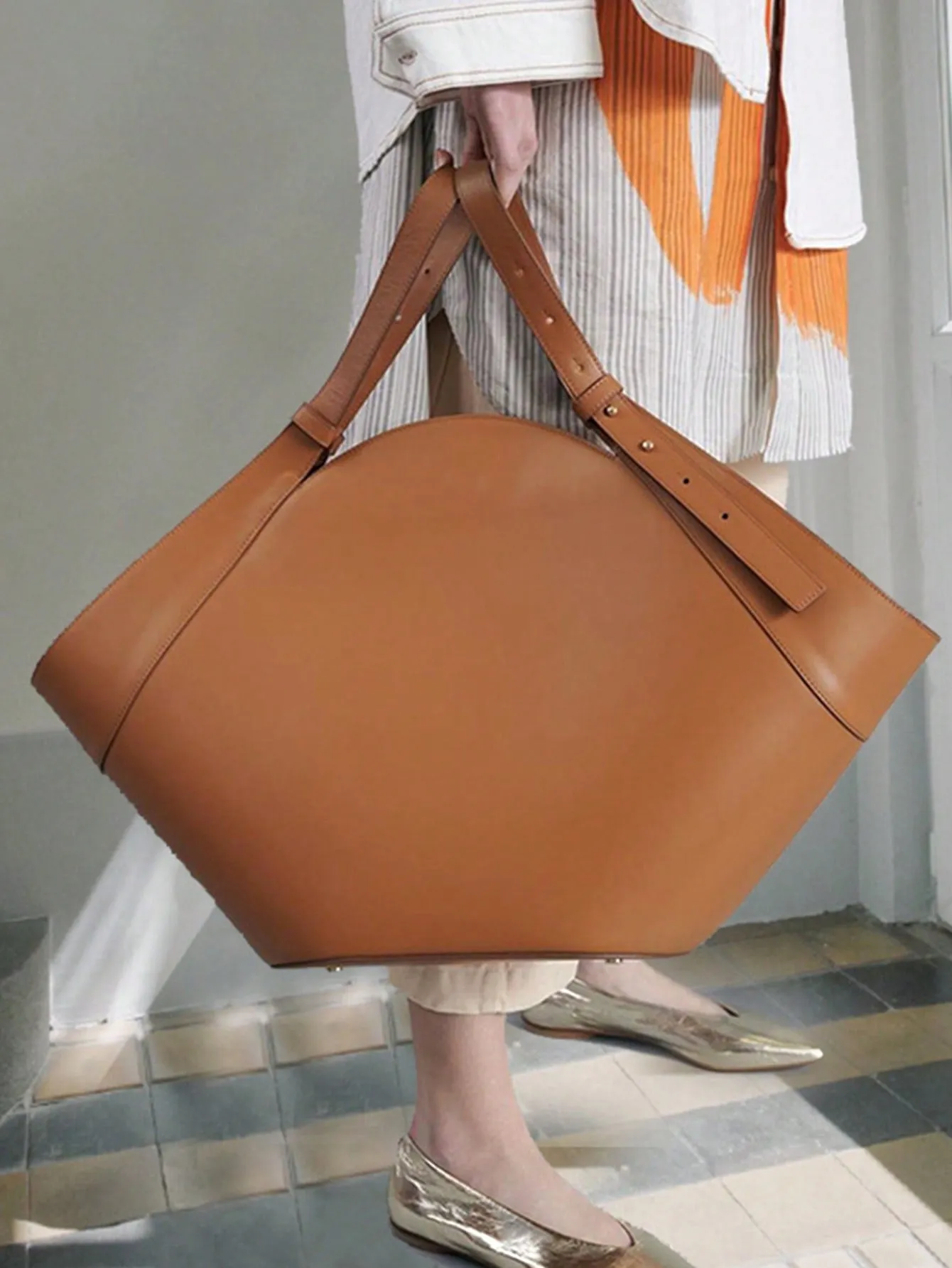 The Ultimate Elegant Tote