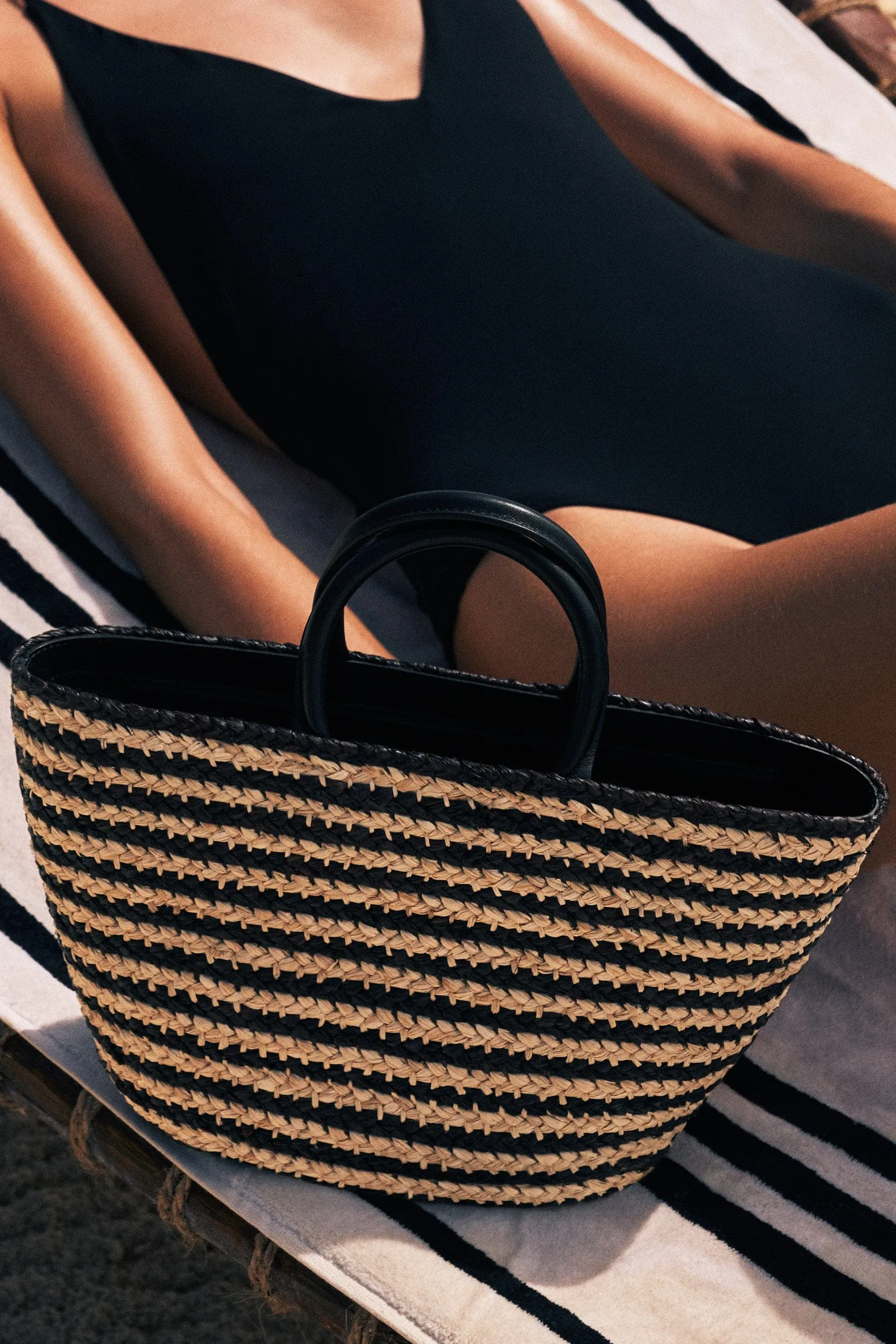 Top Handle Raffia Tote / Breton