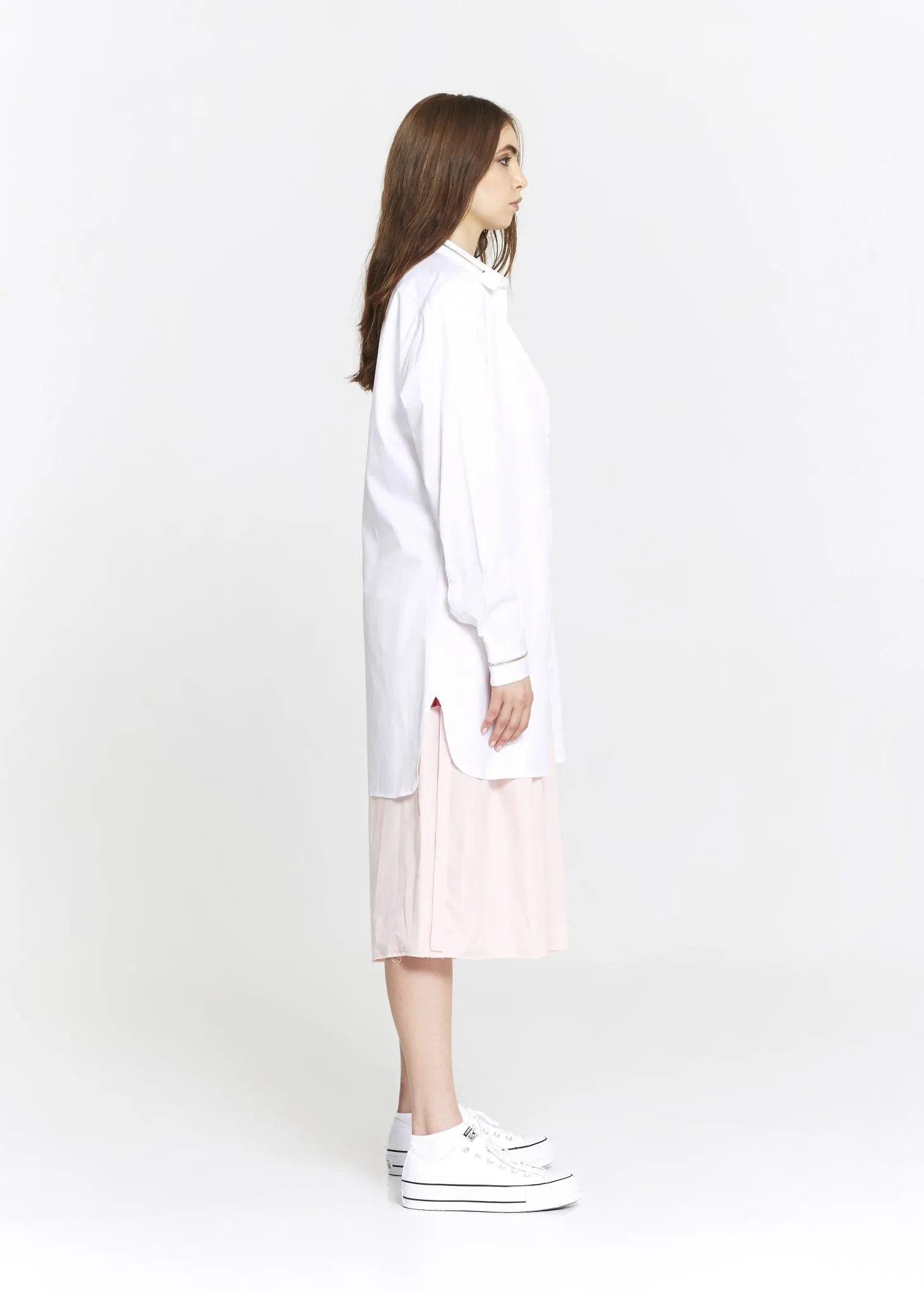 Tunic With Zipper on Cuff and Collar