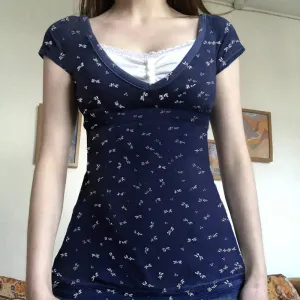 V-Neck Pleated Tops