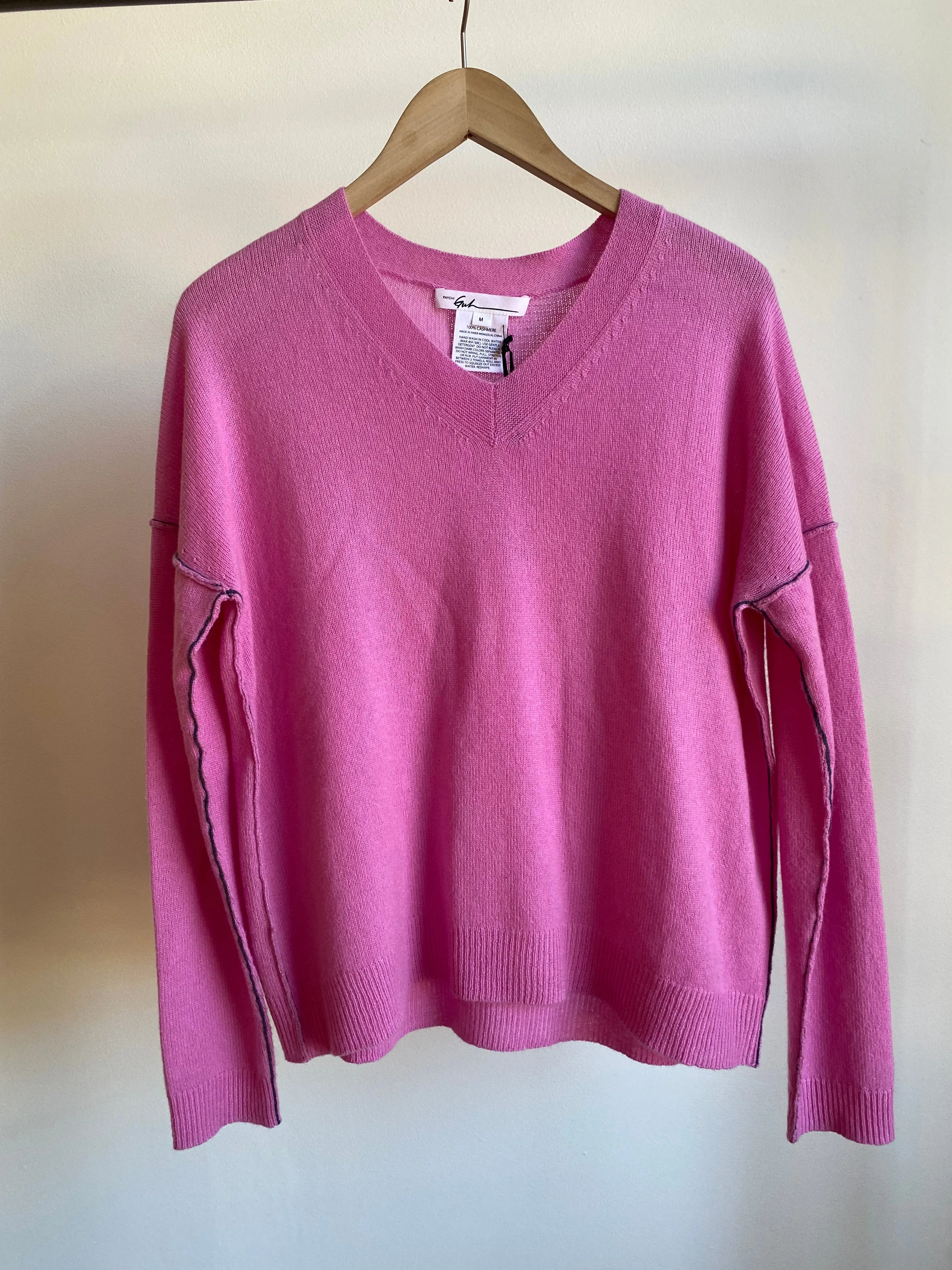 V-Neck Pullover, Carnation
