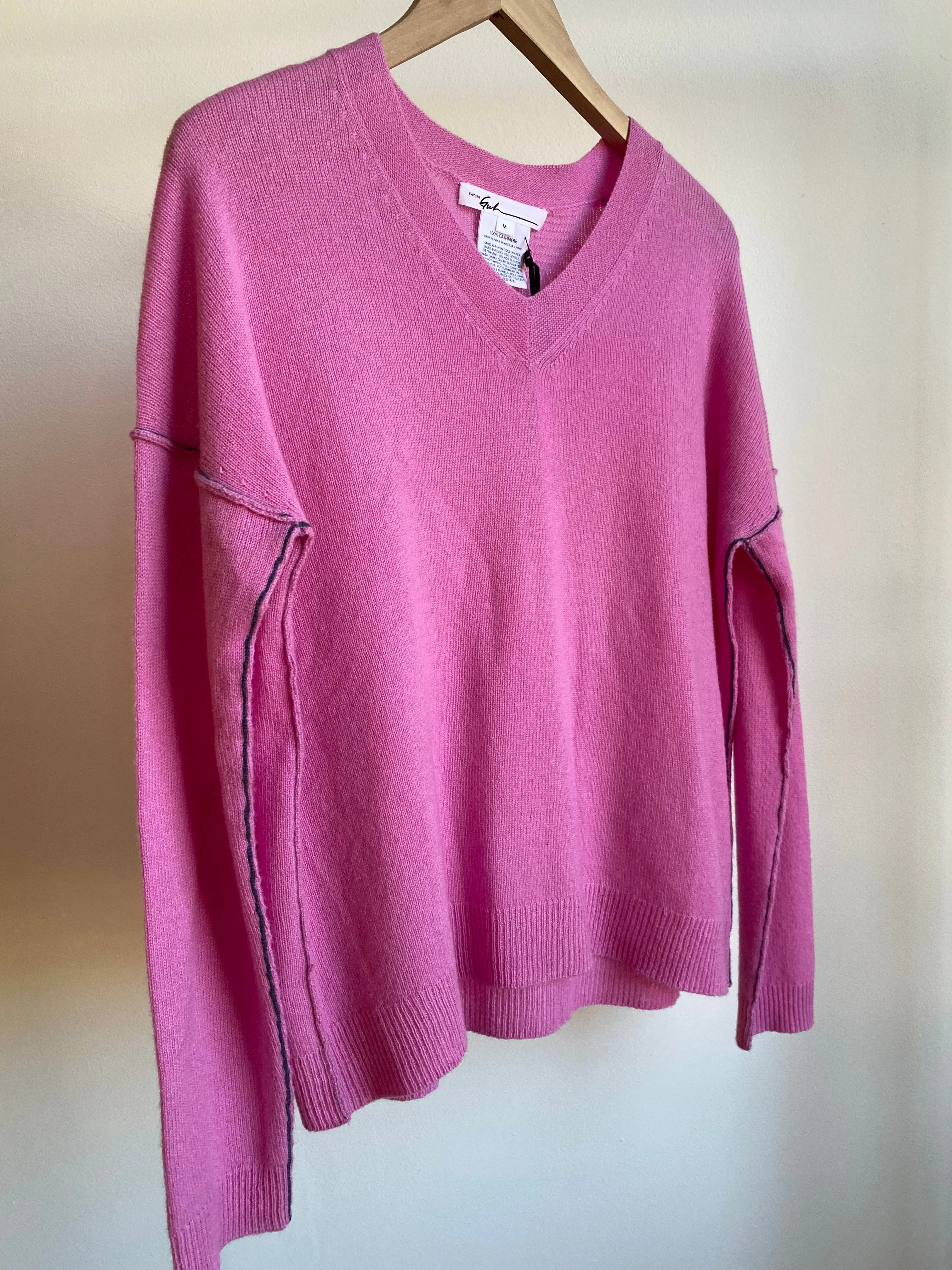 V-Neck Pullover, Carnation