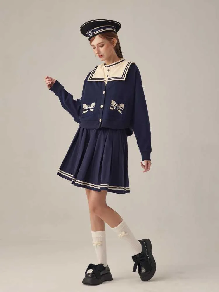 V-neck Short Sweater Cardigan