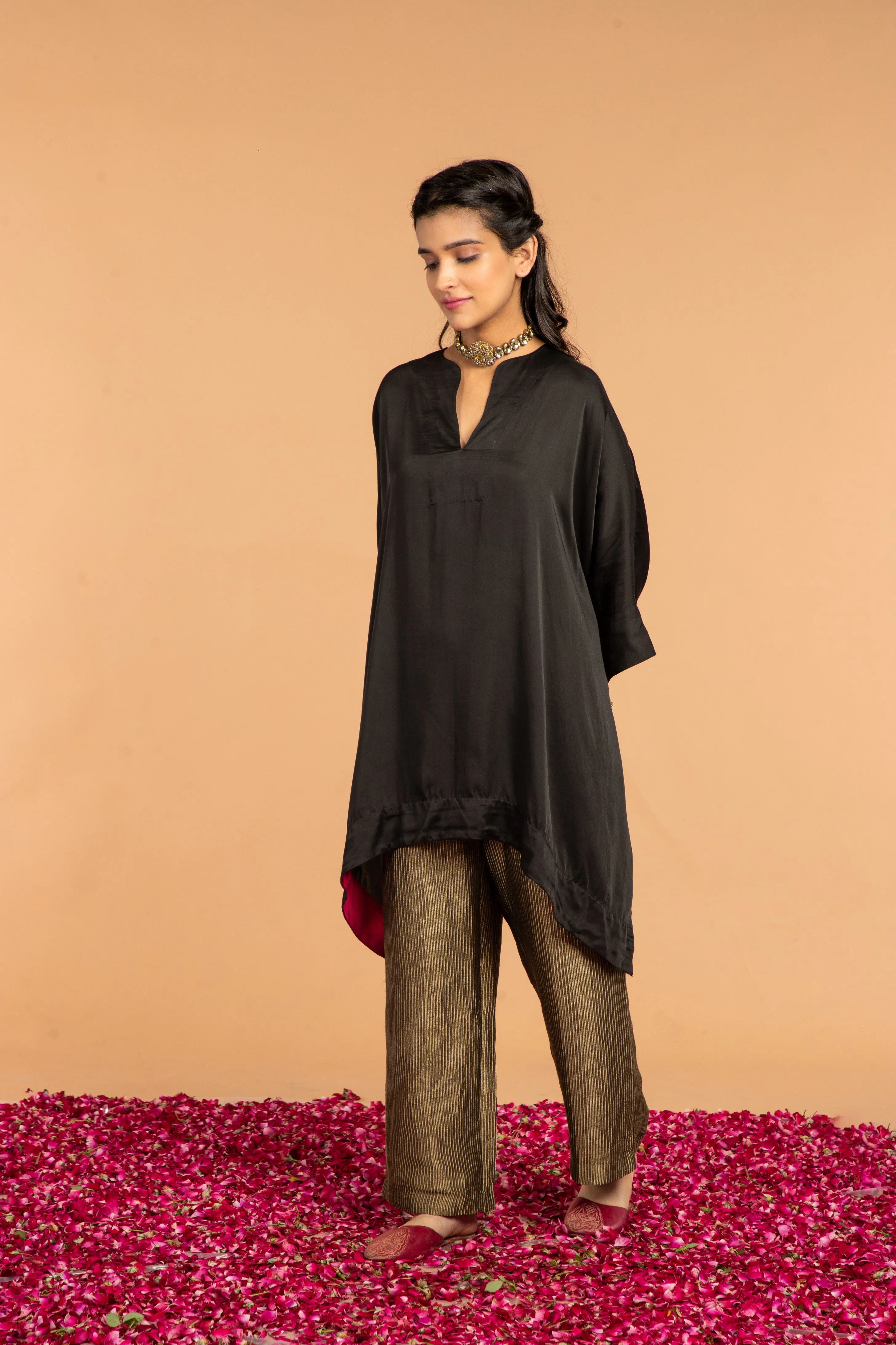 V- NECK SHORT TUNIC CO-ORD SET  (2PC SET)