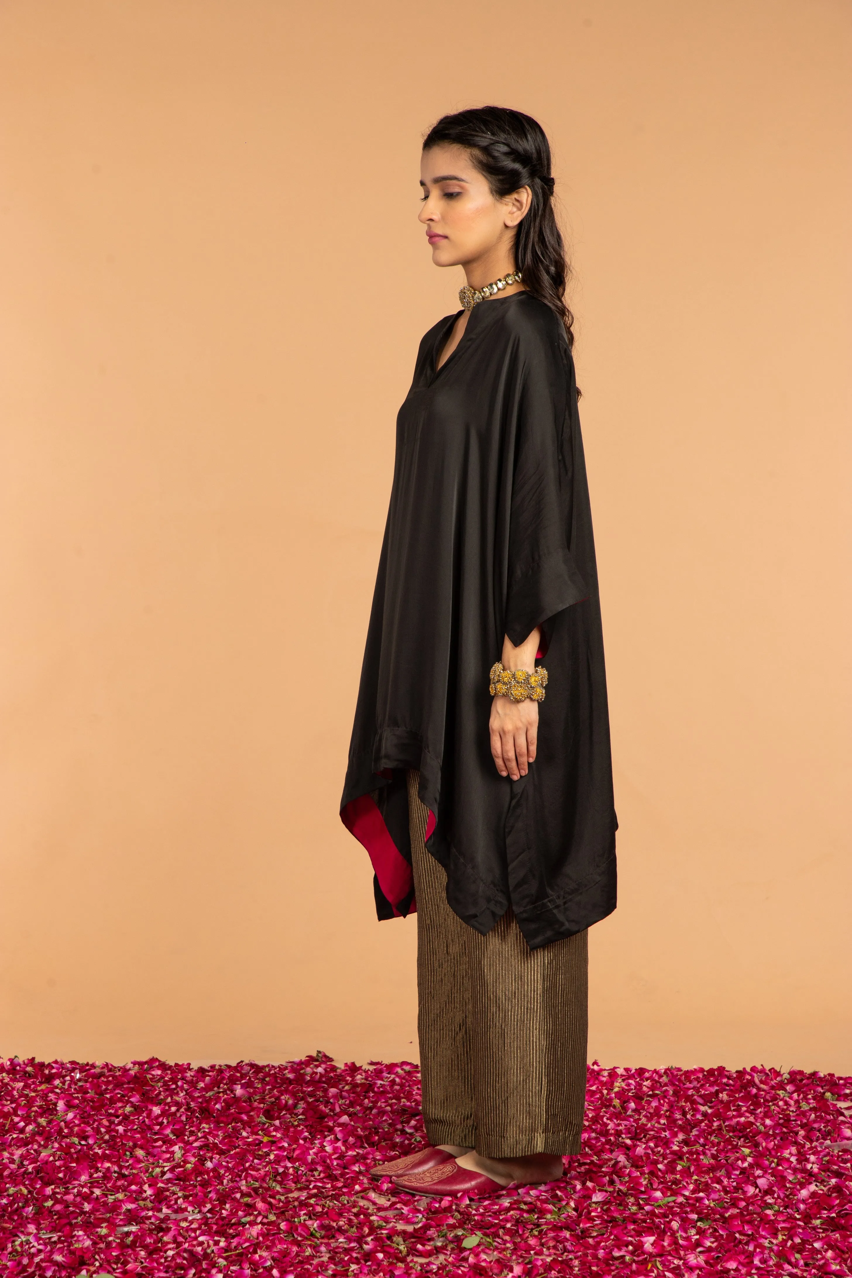V- NECK SHORT TUNIC CO-ORD SET  (2PC SET)