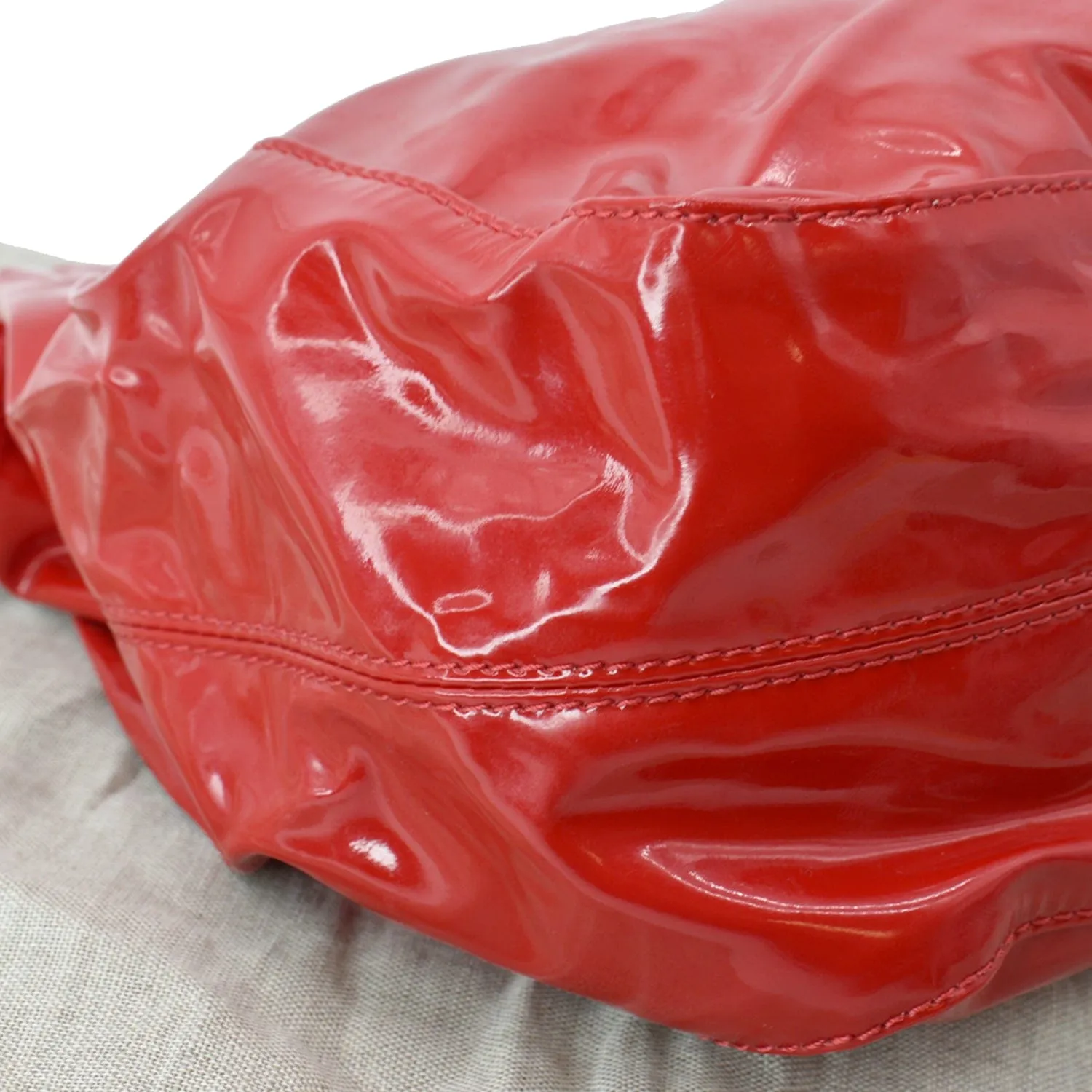 VALENTINO Nuage Bow Patent Leather Tote Bag Red
