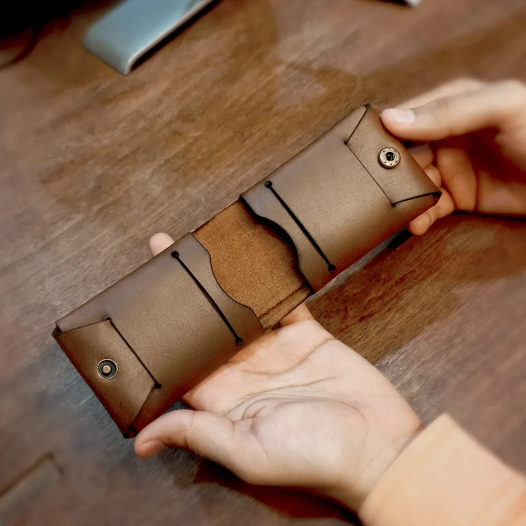 Wolf - Minimalist Bifold Wallet