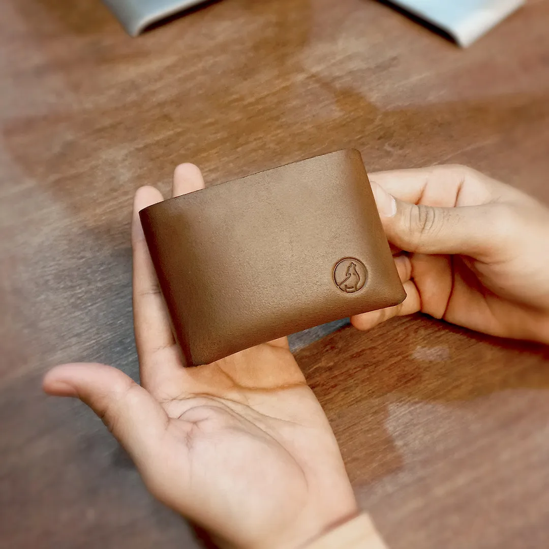 Wolf - Minimalist Bifold Wallet
