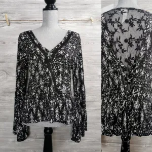 WOMENS SIZE XS - OTHERS FOLLOW, Black Lacey Dress Top, Open Back, Boho Style NWT B26